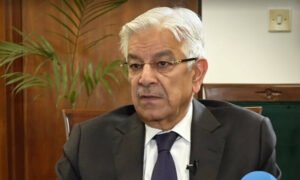 امریکا اور ایران کے معاملات ایک بار پھر امن معاہدے یا سمجھوتے کی طرف جارہے ہیں: خواجہ آصف