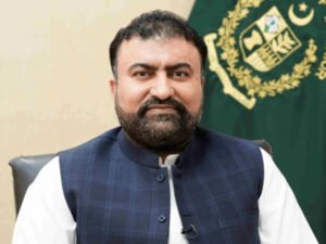 دہشت گردی کے خاتمے کے لیے کہیں مسلح دہشت گرد گروہوں کیساتھ کامیاب مذاکرات کی مثال موجود نہیں، وزیر اعلیٰ