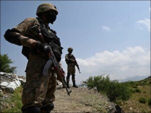 بنوں میں سیکیورٹی فورسز پر خودکش حملہ ناکام، دو حملہ آور ہلاک