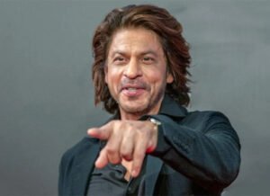 شاہ رخ خان کے بنگلے ’منت‘ میں 8 فٹ لمبا سانپ نکل آیا