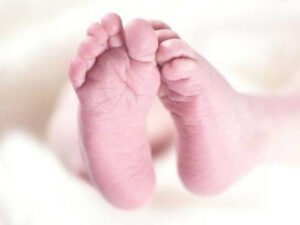 کوئٹہ سول اسپتال میں جڑواں بچوں کی پیدائش کے بعد 1 نومولود مبینہ طور پر غائب