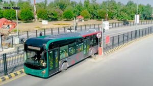بلوچستان میں محکمہ ٹرانسپورٹ نے مختلف روٹس پر چلانے کیلئے 27الیکٹرک بسیں خریدنے کا فیصلہ کرلیا