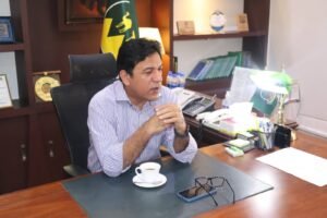 کمشنر کوئٹہ ڈویژن ذیشان لاشاری کاٹراما سینٹر اسپنی روڈ کا دورہ