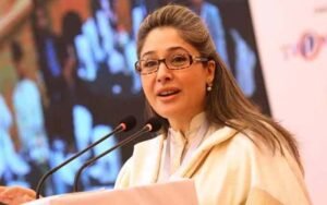گورنر راج پہلے بلوچستان میں لگائیں جہاں 80 فیصد حکومتی رٹ ختم ہوچکی: شاندانہ گلزار